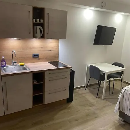 Anka Apartment *